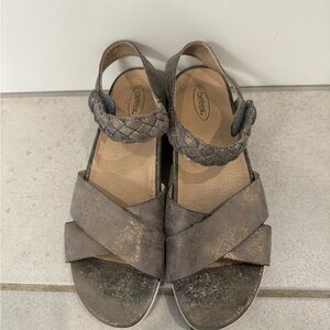 Aetrex leather sandal 10